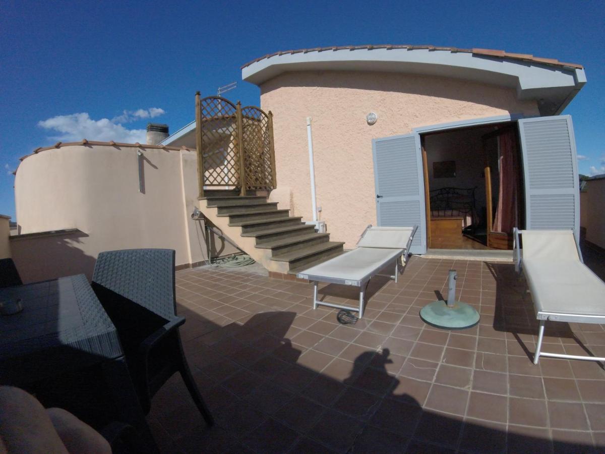 Guest House Villa Di Judighes 切尔韦泰里 外观 照片